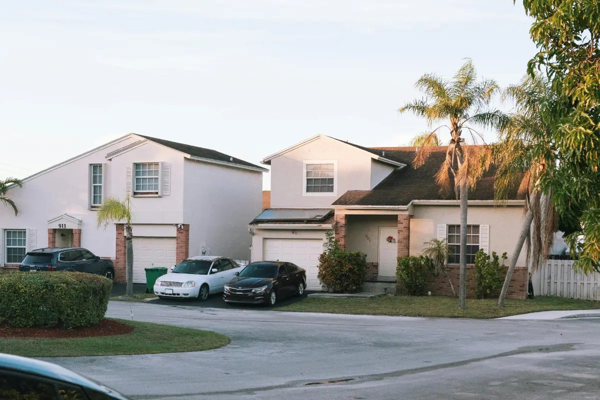 Drywood Termite Spot Treatment | Residential | Boss Pest Control | Port St. Lucie FL