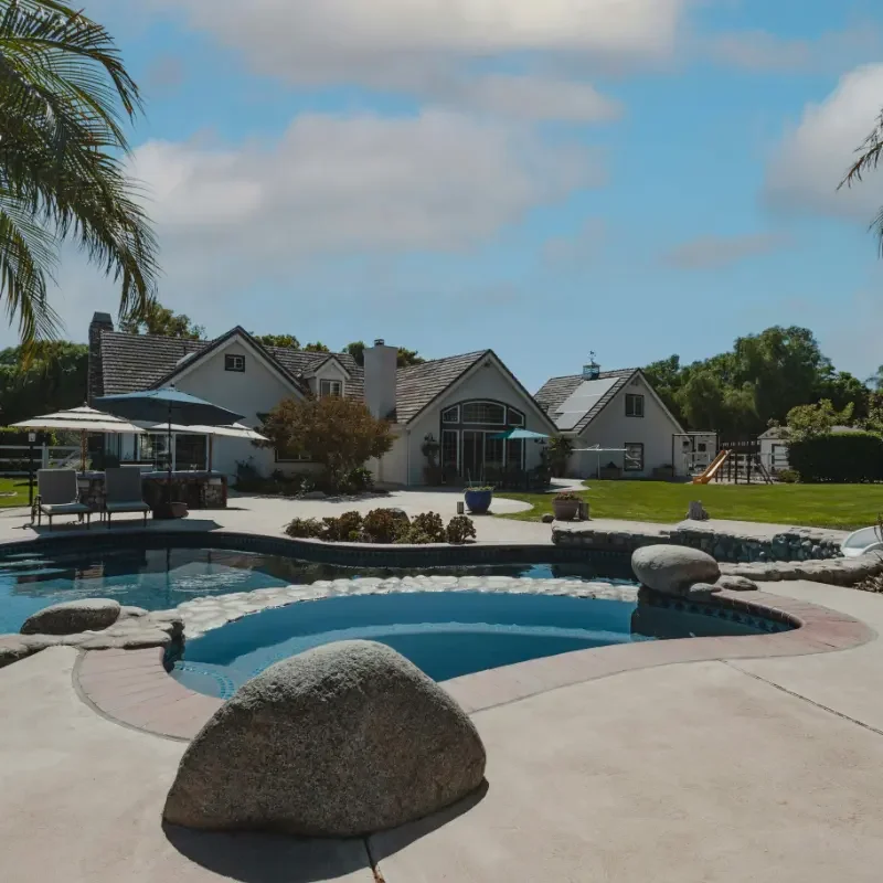 Hornet Control | Residential | Boss Pest Control | Port St. Lucie FL